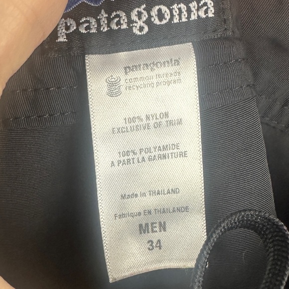 Patagonia Men’s black short in waist size 34 tie waist with zipper pockets - Picture 4 of 8